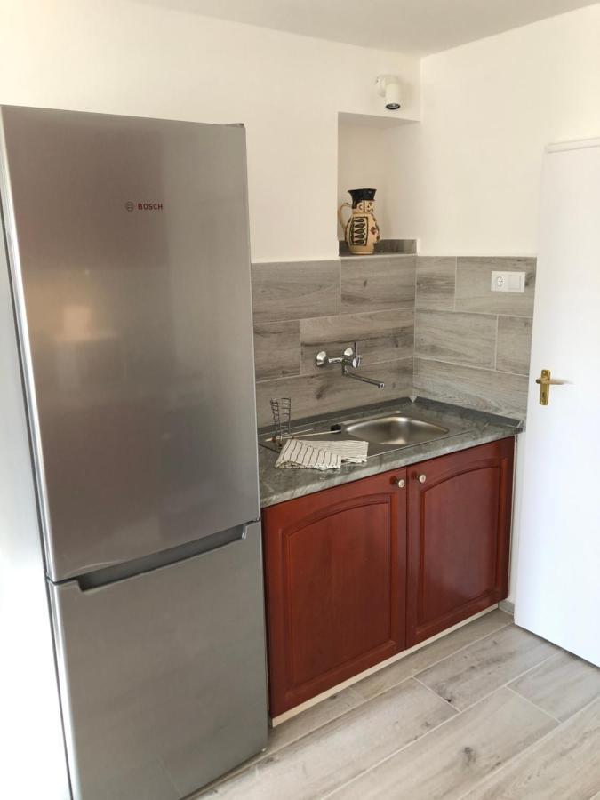 Leander Apartman Balatonakali Exteriér fotografie